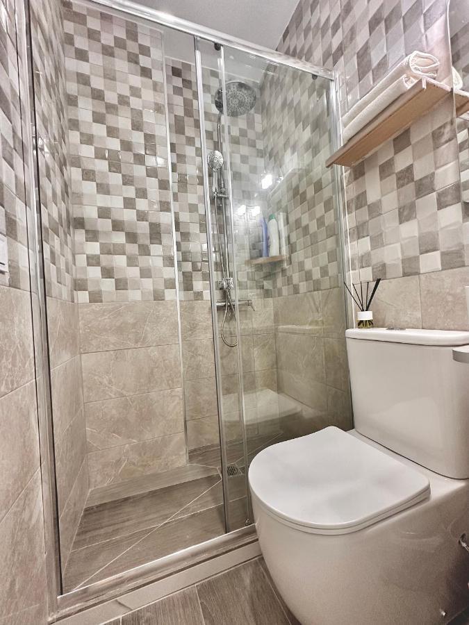 Sol Apartamentos Malaga Centro ภายนอก รูปภาพ